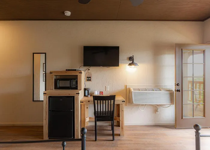 Miners #1 - Two Double Beds And Private Balcony Chalet *
